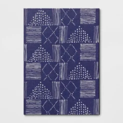 Dot Geo Outdoor Rug Indigo - Threshold™ -Outdoor Furniture Store GUEST 65530402 983f 4c02 a9d4 6471e2df097a