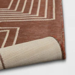 5'x7' Geometric Outdoor Rug Brown/White - Threshold™ -Outdoor Furniture Store GUEST 86bd6f8b 3d04 4c9f 930e a8f1974a5ce2